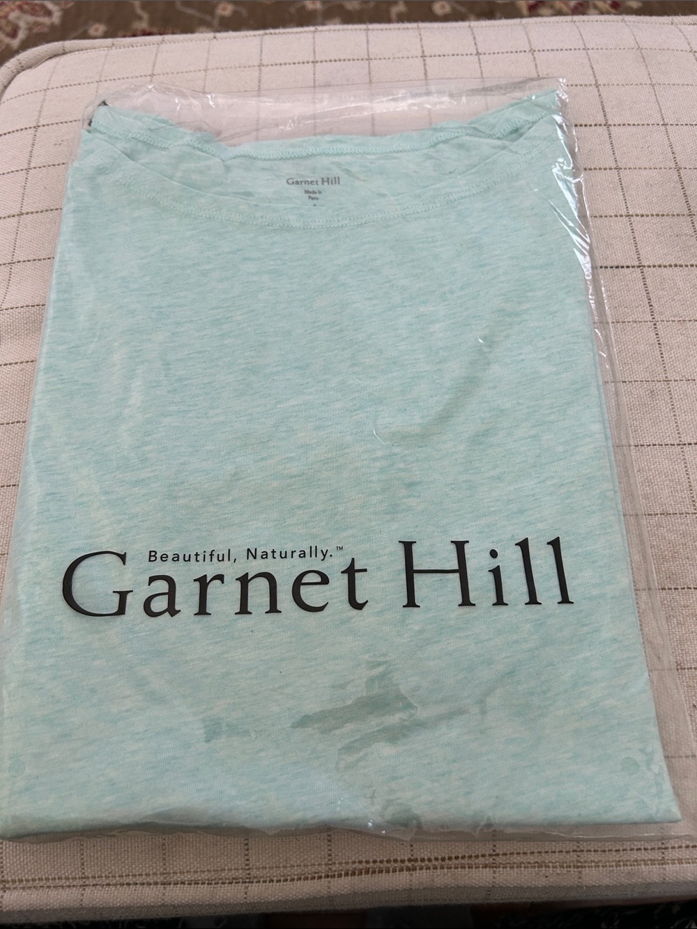 Garnet Hill 3/4 sleeve boat neck top/NWT
In mint green